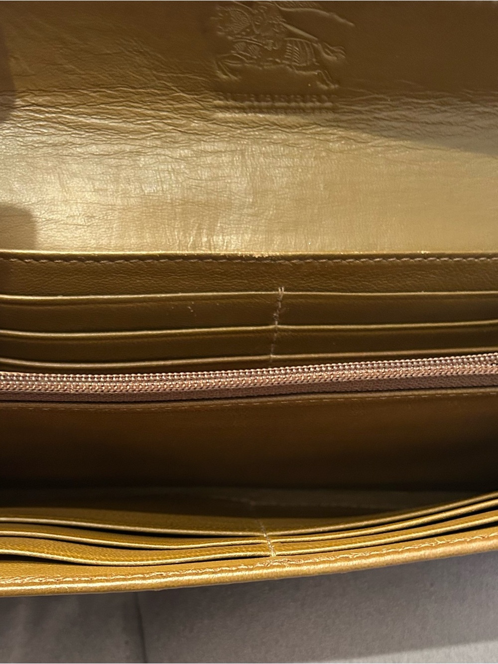 Burberry Tan Leather Snap Wallet with Branded Hardware - Picture 7 of 13
